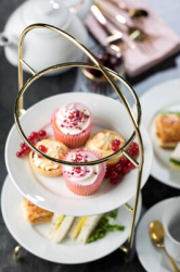 Cake Domes & Stands