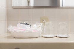Washroom Kits